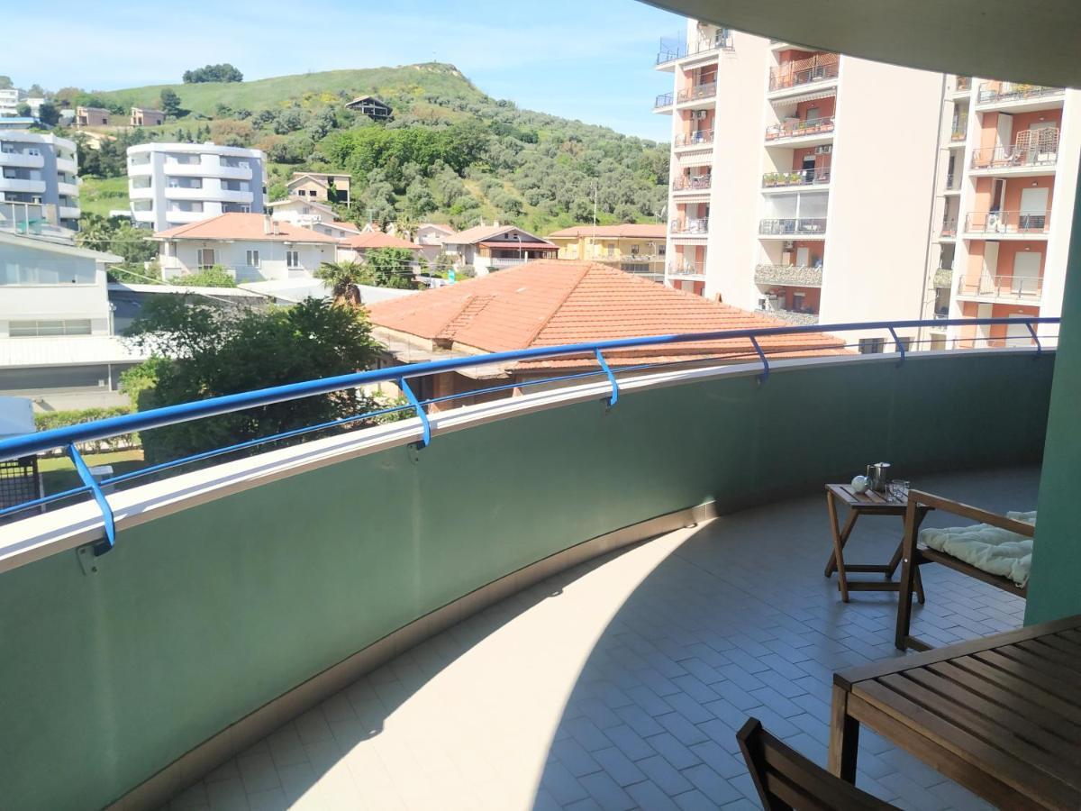 Appartamento Le Palme Montesilvano Marina Екстериор снимка